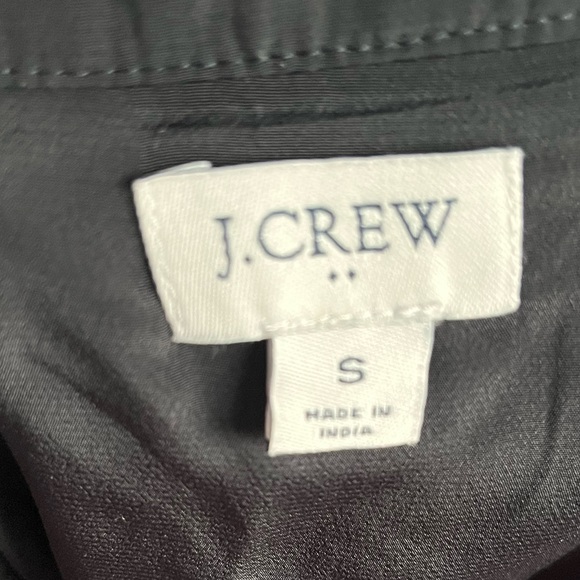 J. Crew Black and Red Ruffled Cap Sleeve floral Blouse size small - Picture 9 of 10